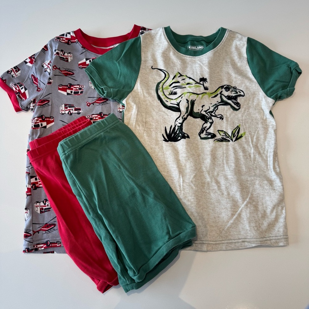 🛍️4 for 20$ / Kirklands Kids Pajama Sets - Dinosaur and Fire Truck Designs / 10